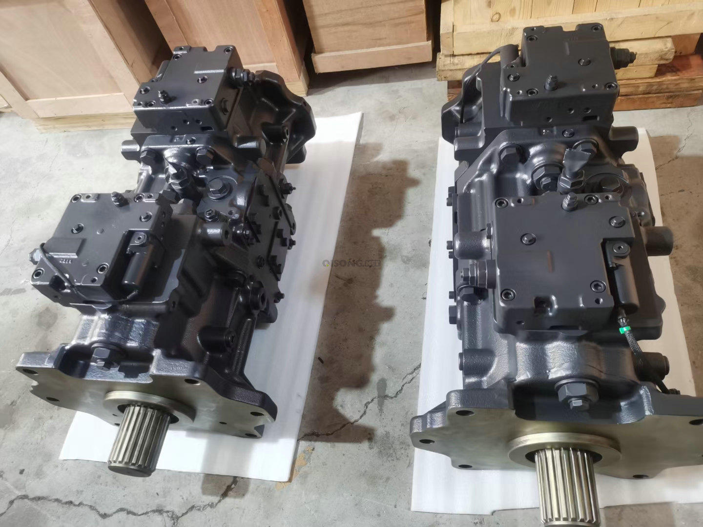 小松2000-8液壓泵708-2K-00121 708-2K-00122 708-2K-00123(圖1) mmexport1680867565685.jpg